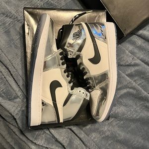 Jordan 1 Pass the torch (read 2nd slide)